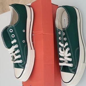 Converse brand new! Never worn. 70's vintage canvas
